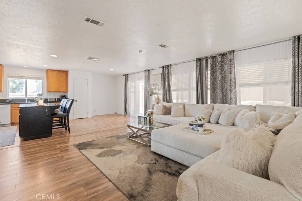Hesperia, CA 92344,14075 Tourmaline ST