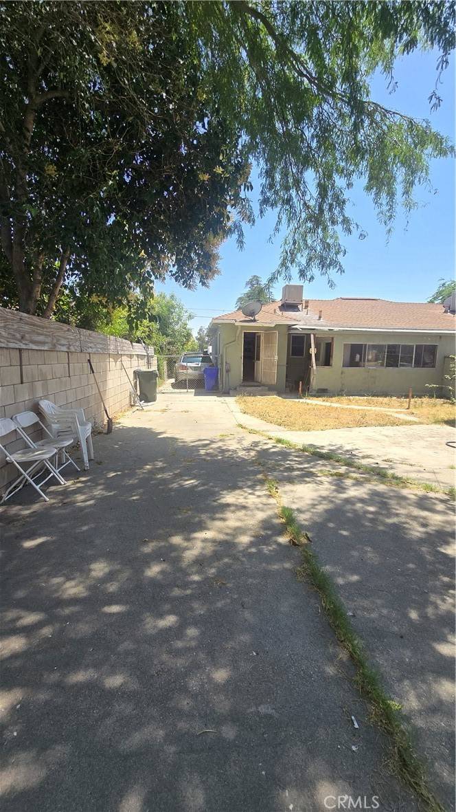 Fontana, CA 92335,16748 Athol ST