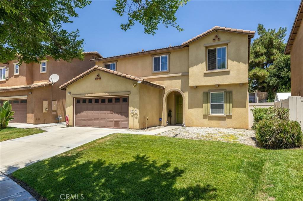 Rialto, CA 92376,544 W Elm Park AVE
