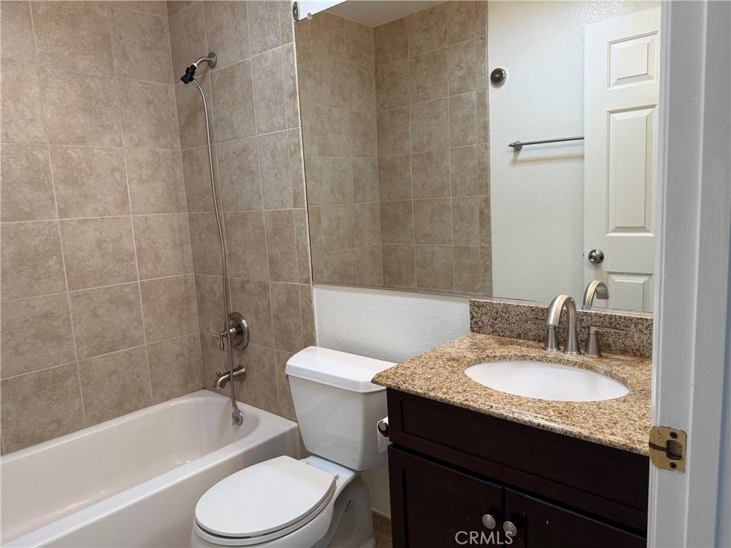 Diamond Bar, CA 91765,800 Grand AVE #A12