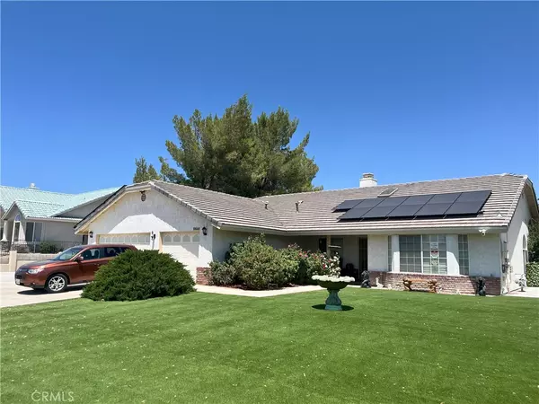 18668 Kamana RD, Apple Valley, CA 92307
