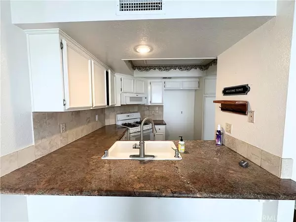 Rancho Cucamonga, CA 91701,6936 Laguna PL #A