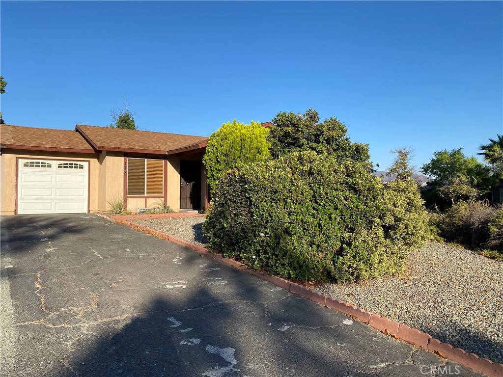 178 Janan CT, Banning, CA 92220