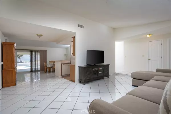 Rialto, CA 92377,6068 Geremander AVE
