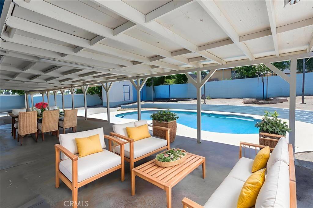Rialto, CA 92377,6068 Geremander AVE