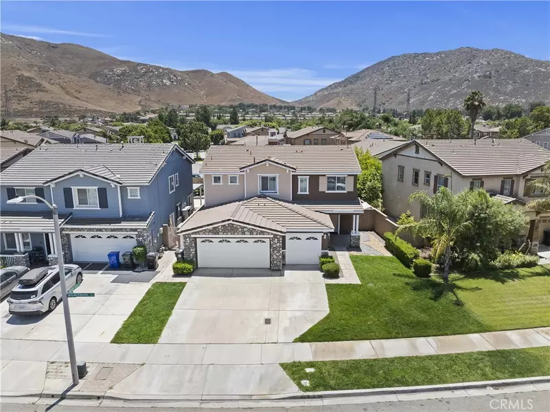 17129 Lacebark ST, Fontana, CA 92337