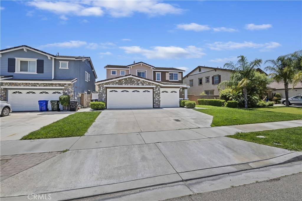Fontana, CA 92337,17129 Lacebark ST
