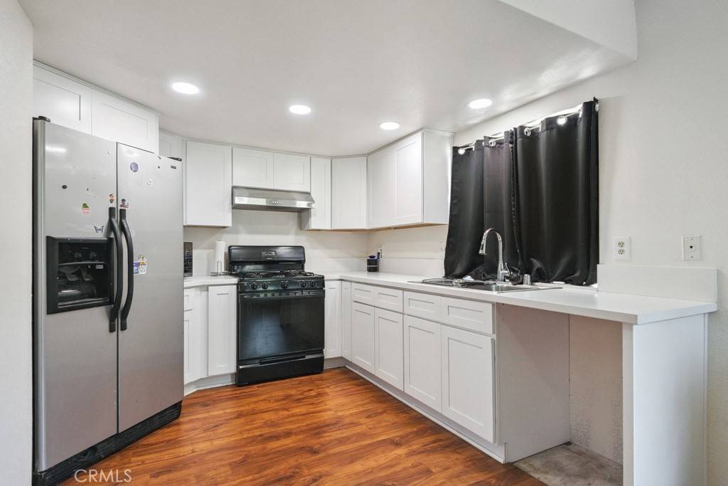 Fontana, CA 92337,14625 Mountain High DR
