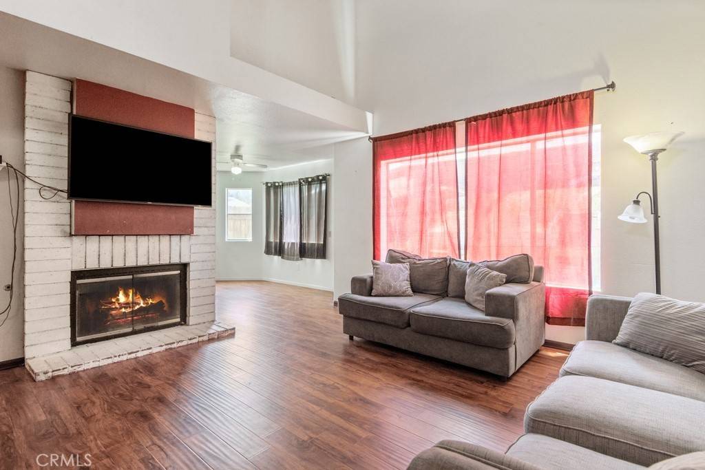 Fontana, CA 92337,14625 Mountain High DR