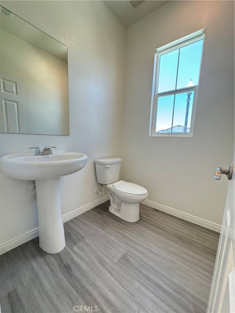 Ontario, CA 91761,3329 S Welsummer AVE