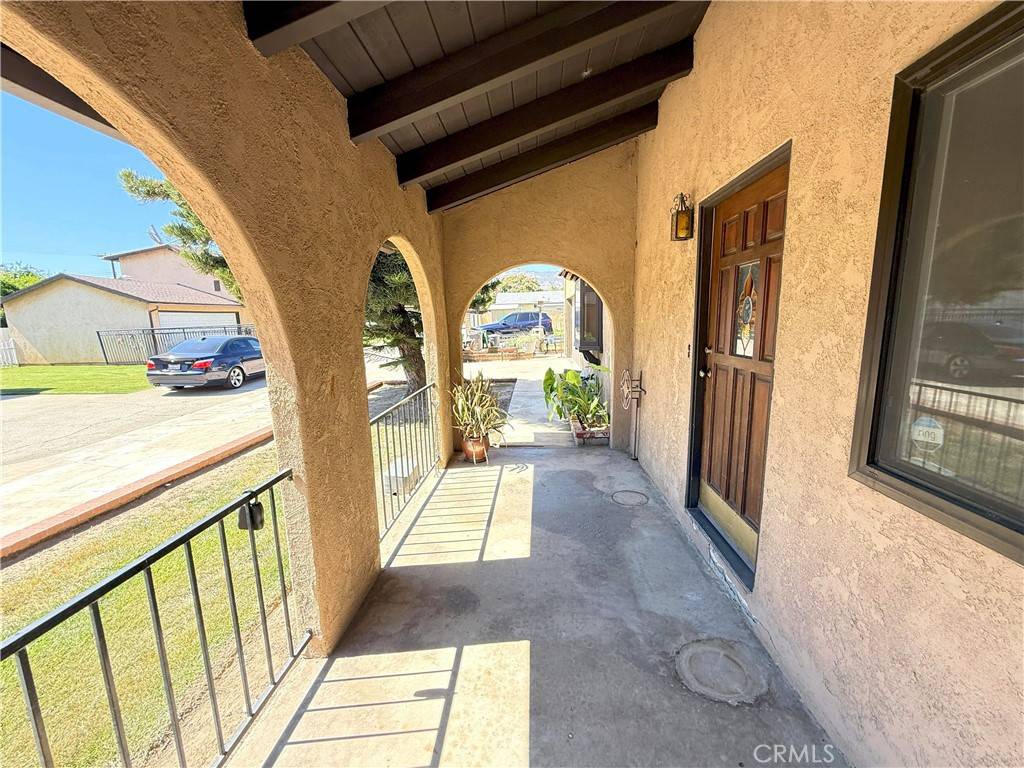 San Dimas, CA 91773,608 E Juanita AVE