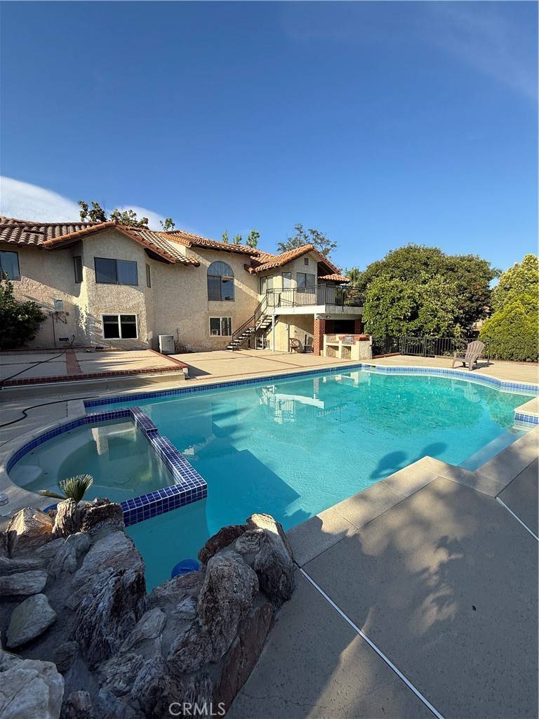 Rancho Cucamonga, CA 91737,10919 Boulder Canyon RD