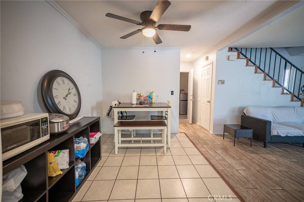 Fontana, CA 92335,8936 Summerwood WAY