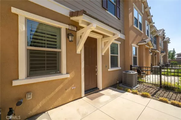 Fontana, CA 92336,16502 Casa Grande AVE #102