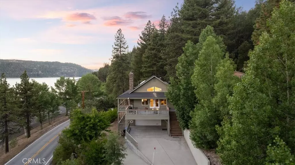 38960 North Shore DR, Fawnskin, CA 92333