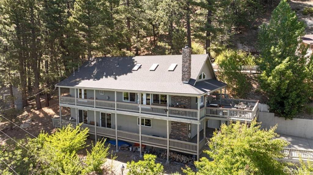 Fawnskin, CA 92333,38960 North Shore DR
