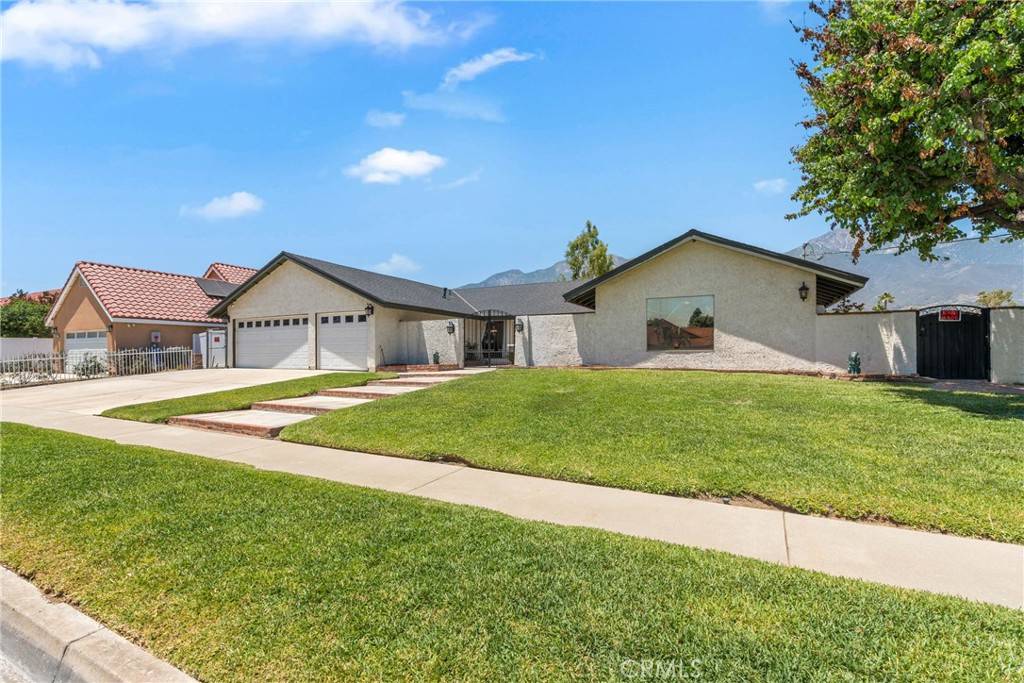 Rancho Cucamonga, CA 91701,9292 Garden ST