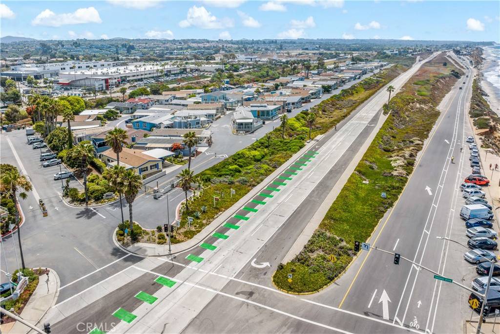 Carlsbad, CA 92011,6536 Oceanview DR #T