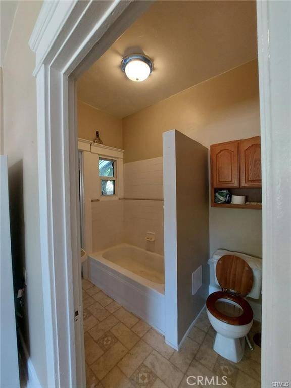 Monrovia, CA 91016,136 Grand AVE