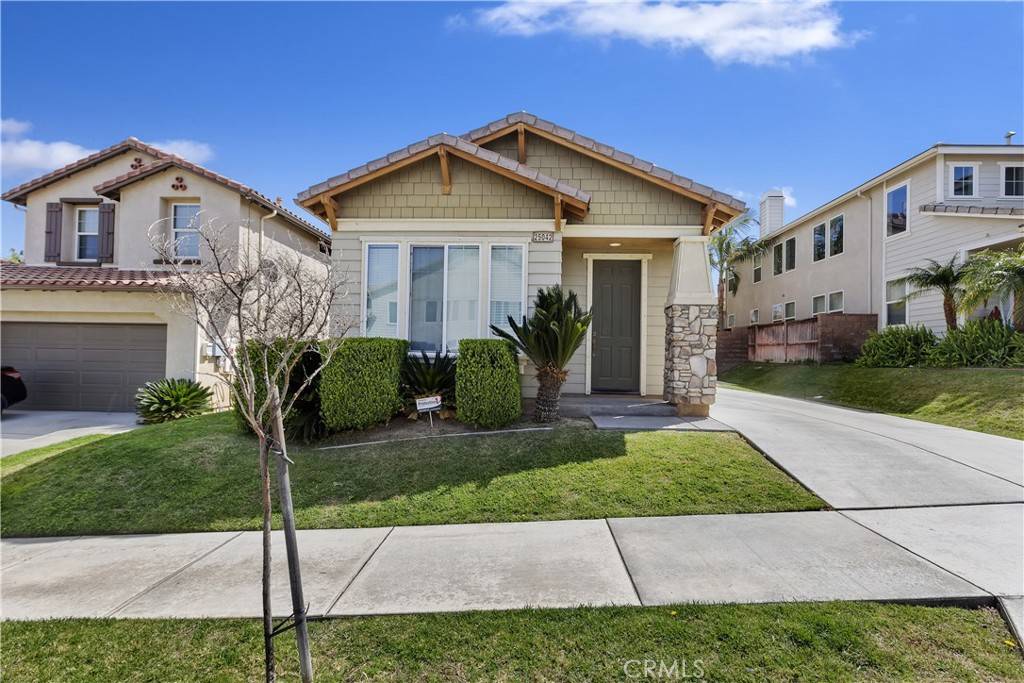 Corona, CA 92883,25042 Acorn CT