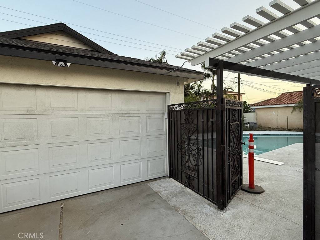 West Covina, CA 91790,1016 W Teresa ST
