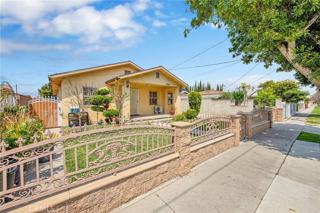 Rosemead, CA 91770,8127 Emerson PL #A