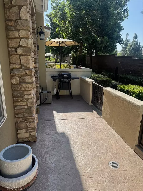 Fontana, CA 92336,15723 Parkhouse DR #40