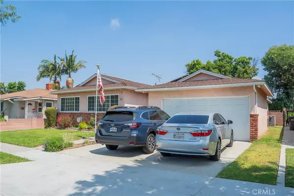 Bellflower, CA 90706,10515 Acoro ST