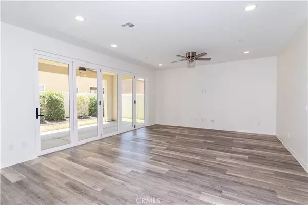 Corona, CA 92883,24536 Acadia DR