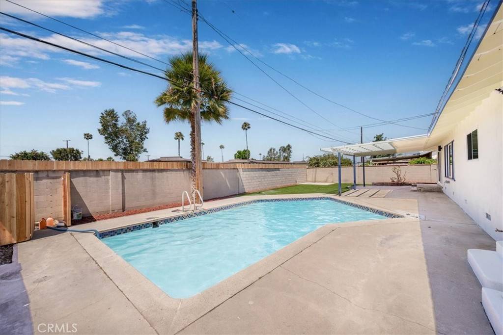 11251 Bowles AVE, Garden Grove, CA 92841