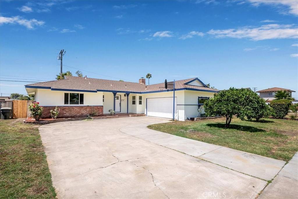 Garden Grove, CA 92841,11251 Bowles AVE