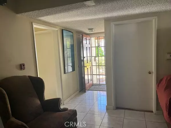 North Hollywood, CA 91605,12952 Elkwood ST
