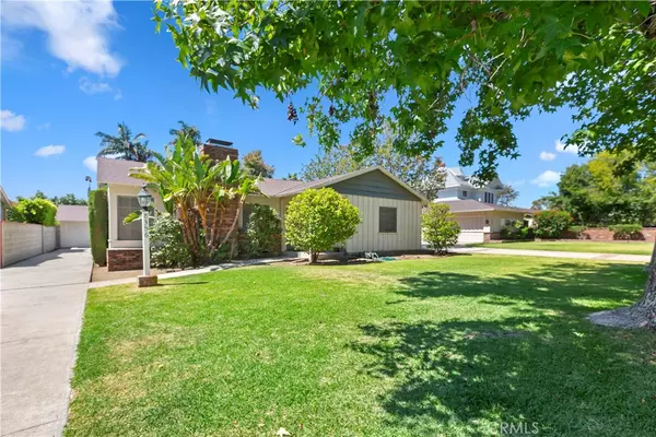 San Gabriel, CA 91775,8356 Duarte RD