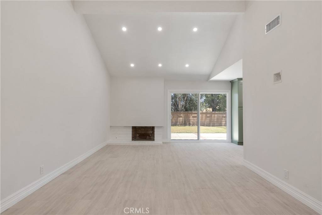 Pomona, CA 91766,22 Sage Canyon