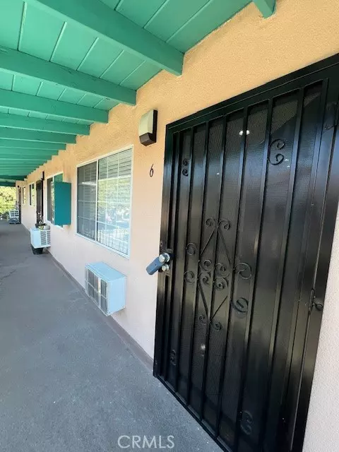 711 N Soldano AVE #6, Azusa, CA 91702