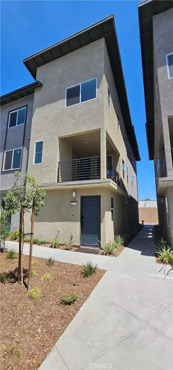 Colton, CA 92324,1170 Santo Antonio DR