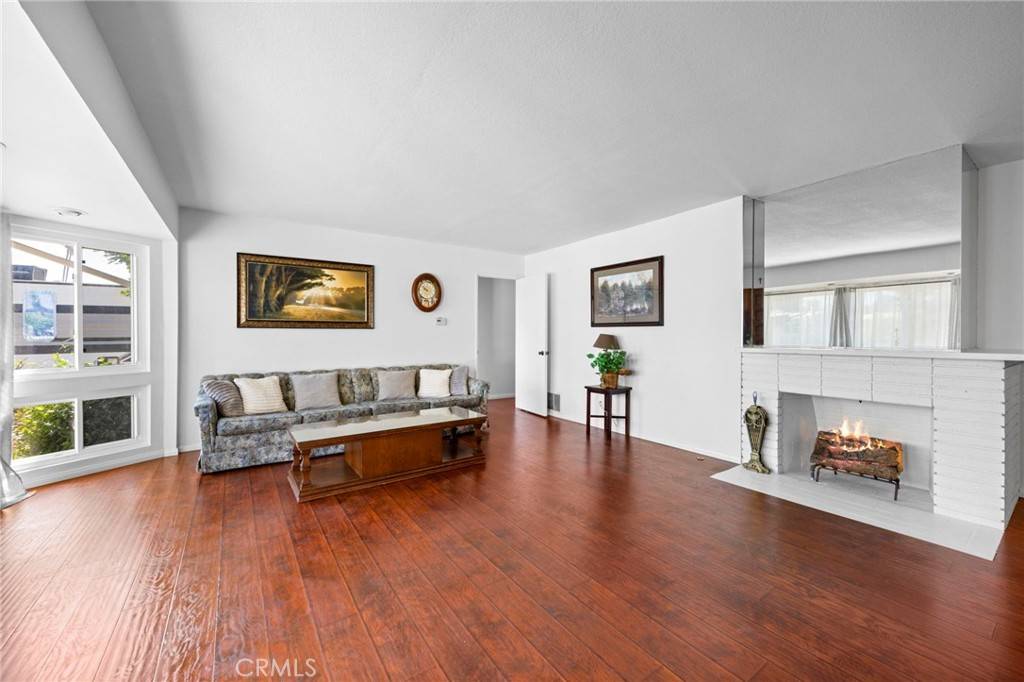 Garden Grove, CA 92841,9802 Swallow LN
