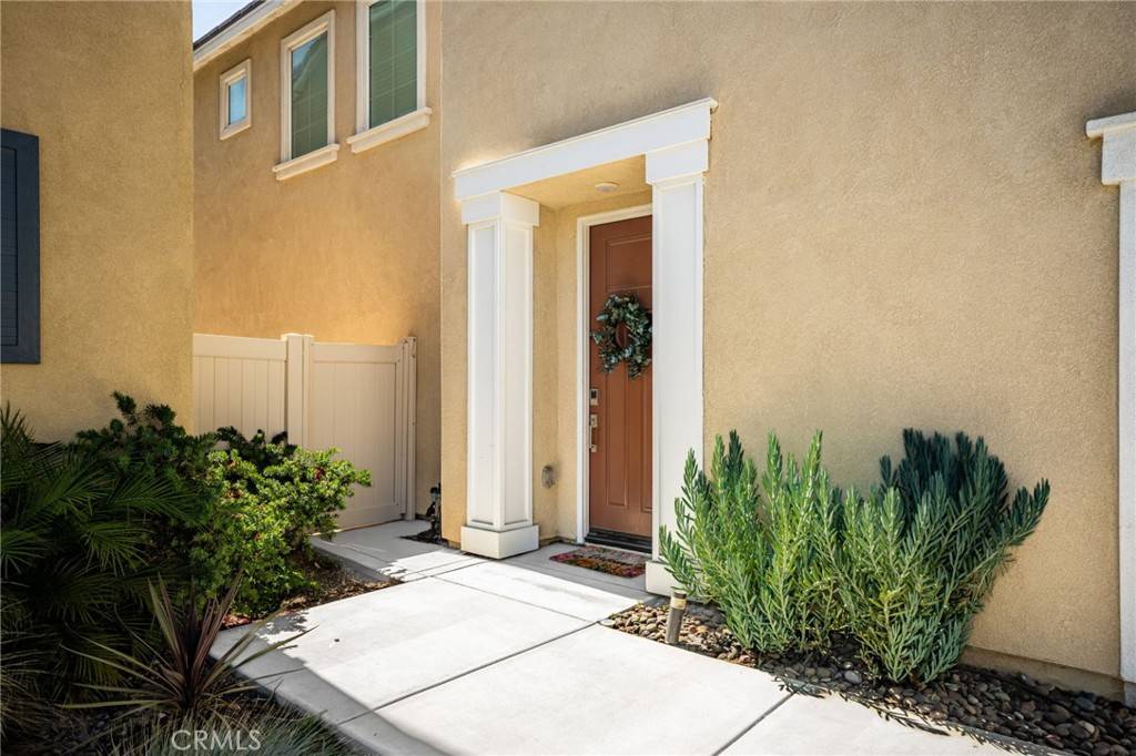 Beaumont, CA 92223,872 Bluebell WAY