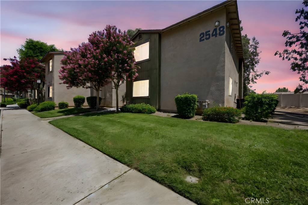 2548 Avenida Del Vista #103, Corona, CA 92882
