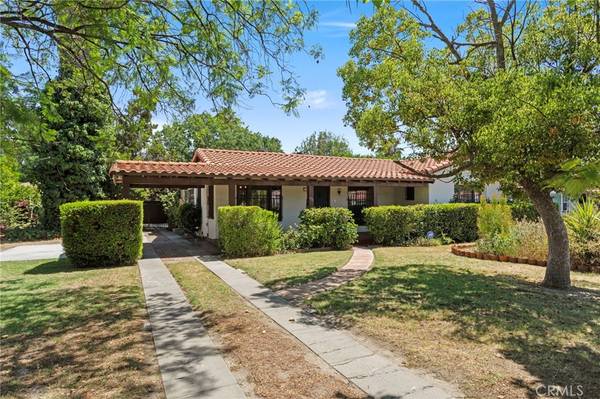733 W 24th ST, San Bernardino, CA 92405