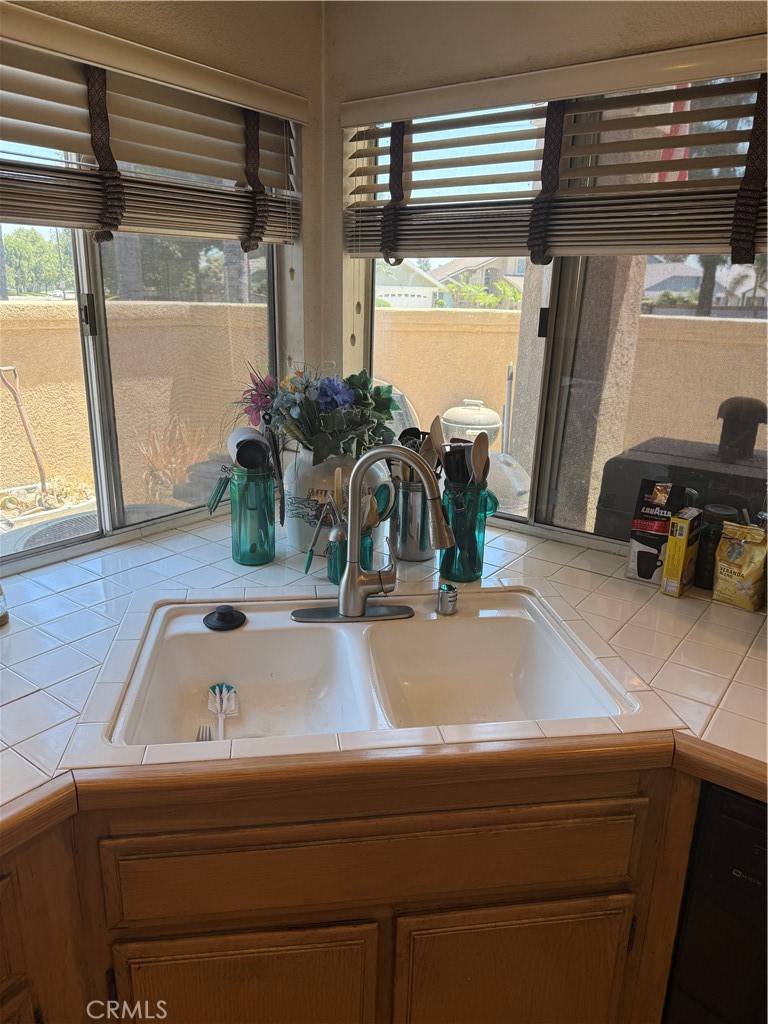 Ontario, CA 91761,2714 S Montego # E
