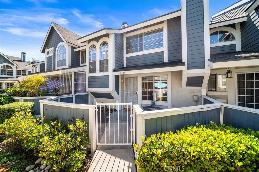 Norwalk, CA 90650,12277 Foster RD