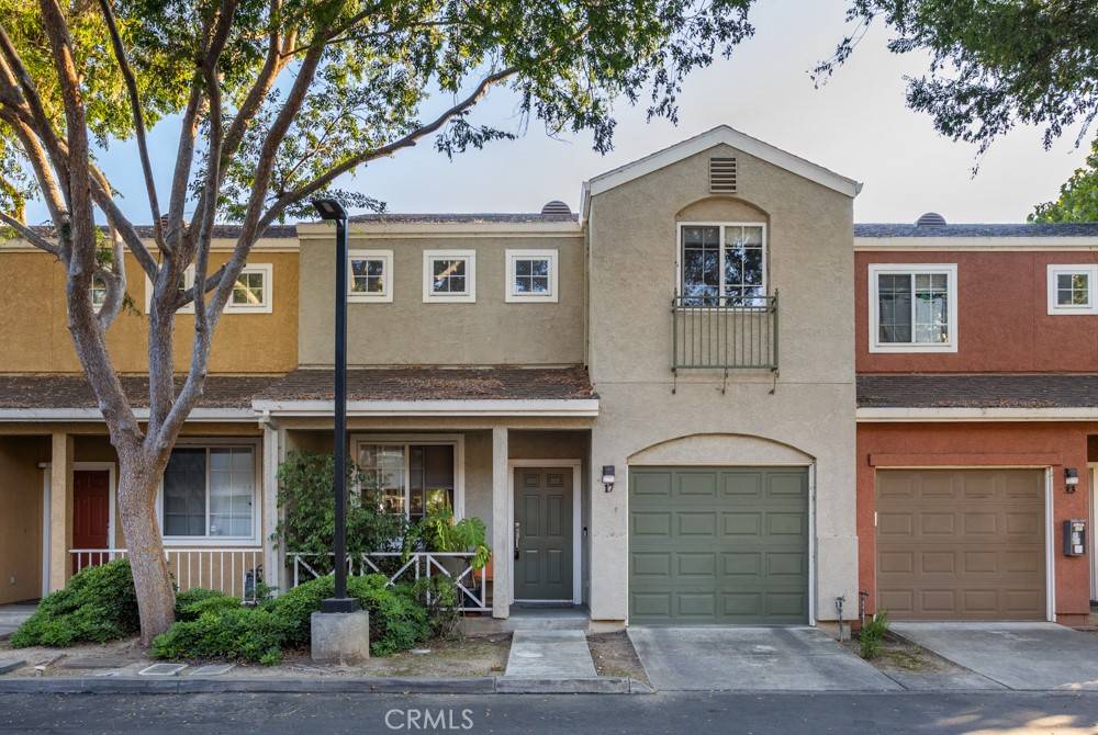 17 Carnegie, San Jose, CA 95116