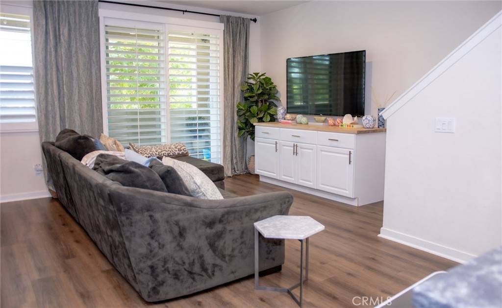 Claremont, CA 91711,1060 Newberry Lane