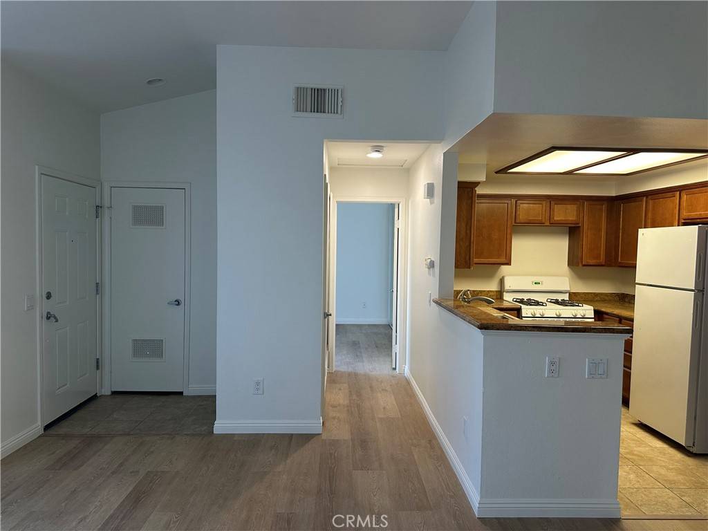 Riverside, CA 92508,200 E Alessandro BLVD #60