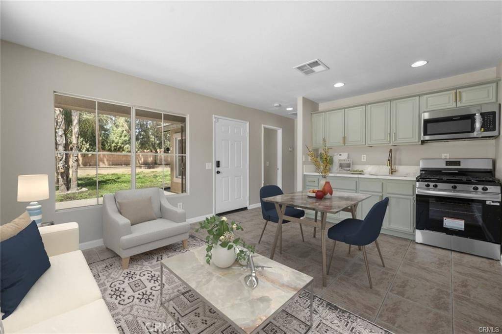 1037 Charles ST, Banning, CA 92220