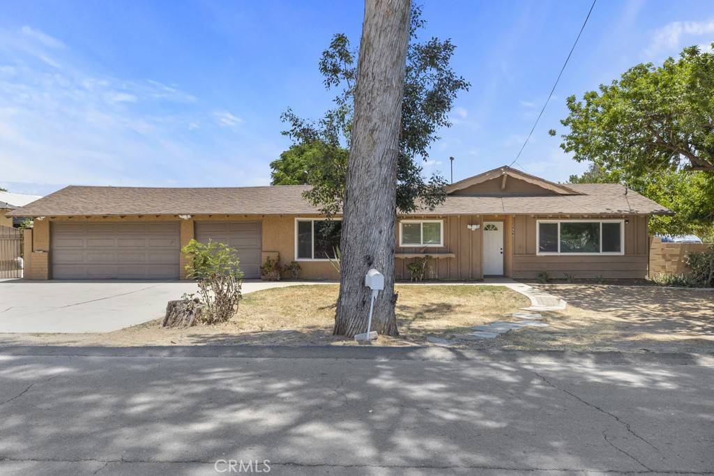 Jurupa Valley, CA 91752,5956 Marlatt ST