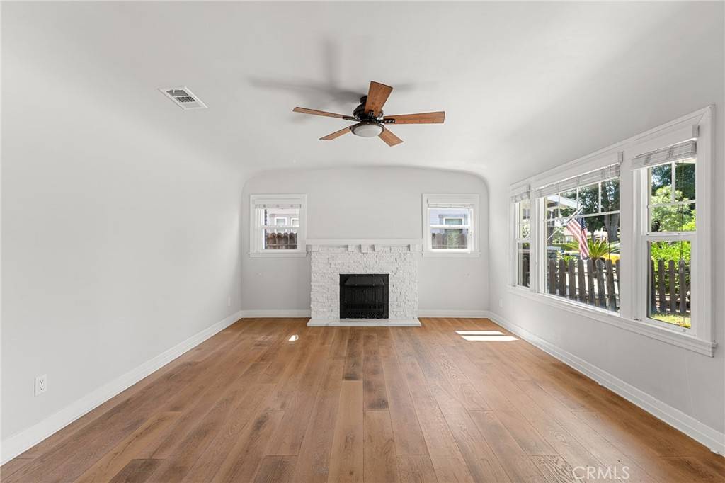 La Verne, CA 91750,2311 6th ST