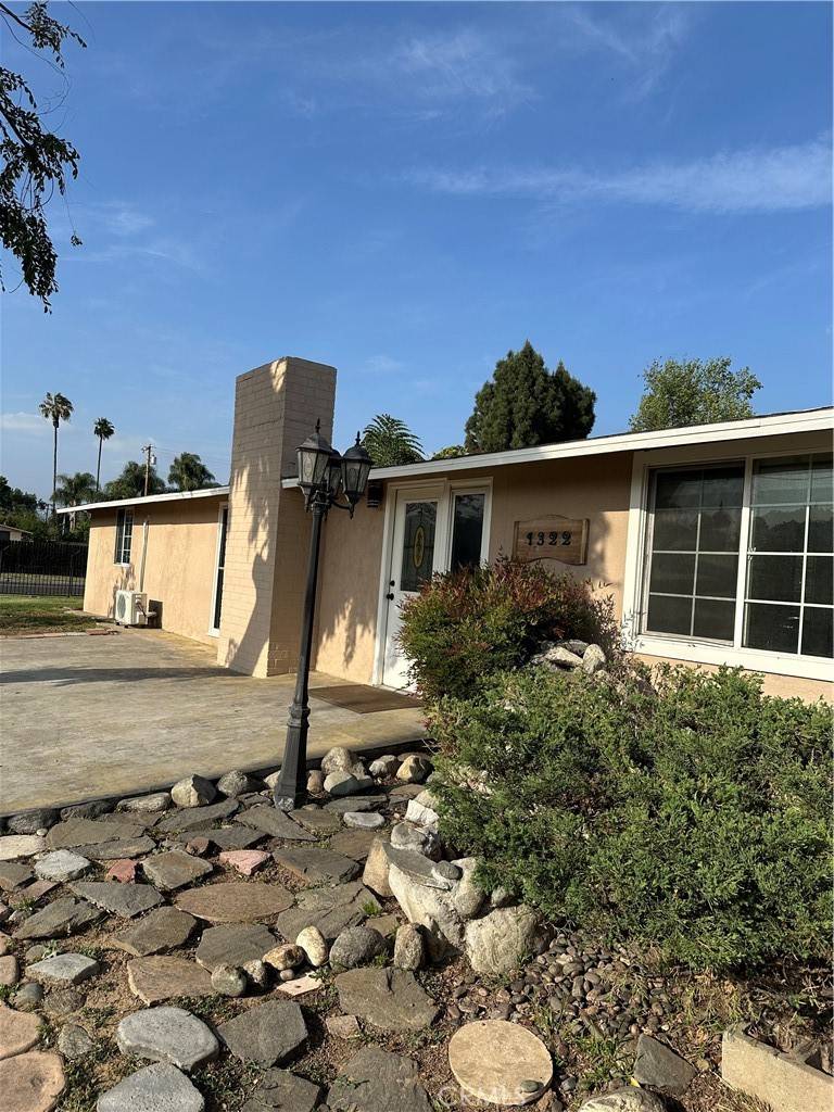 West Covina, CA 91790,1322 S Walnut AVE