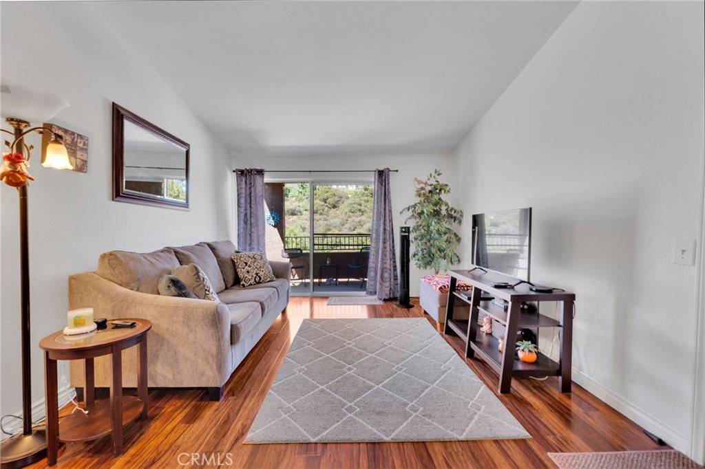 Corona, CA 92882,2500 San Gabriel WAY #306